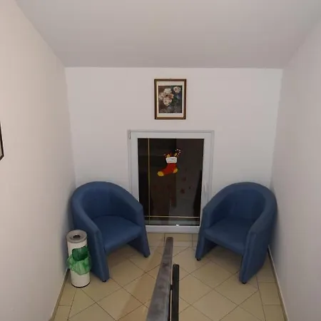 Nadja *