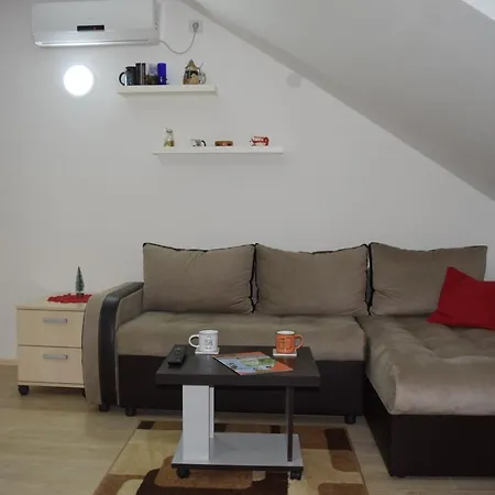 Nadja Apartment